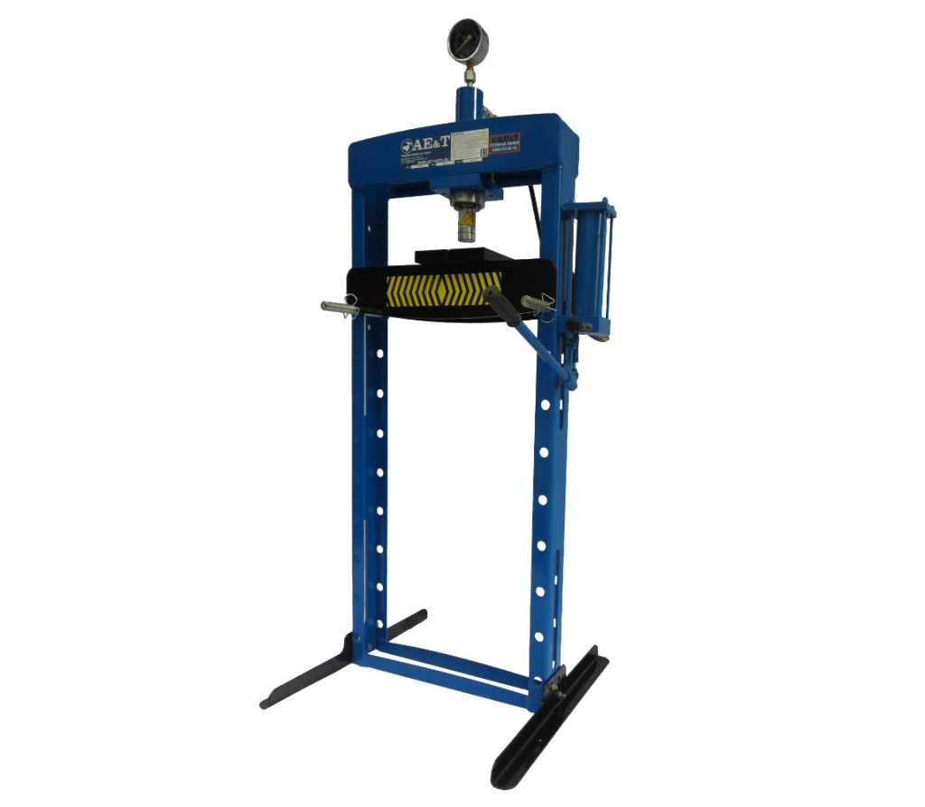 t61220m.jpg t61220m.jpg